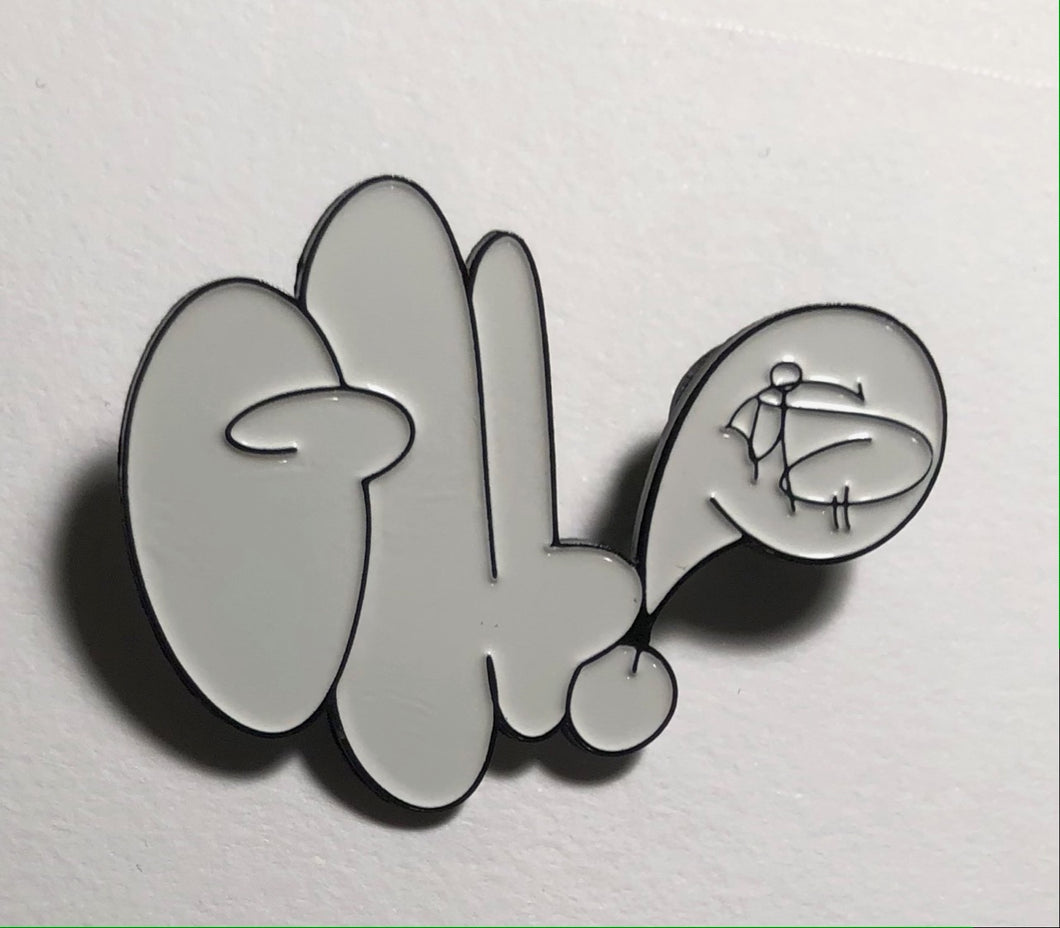 CLASSIC GHOST THROW PIN